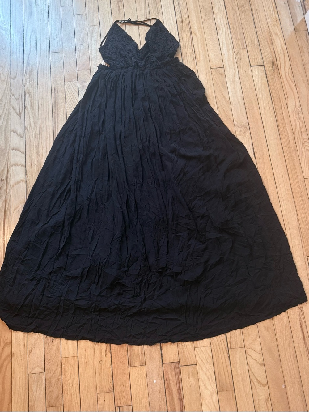 Cute and sexy Black Lace Bodice backless Maxi Dress - - Picture 3 of 6
